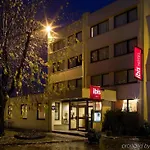 Ibis 3*