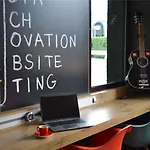Ibis Hotel 3*