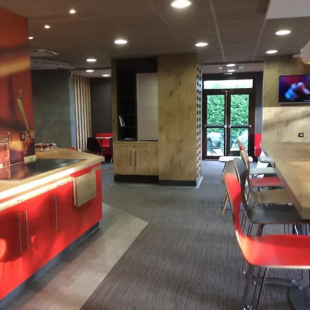 Hotel Ibis 3*