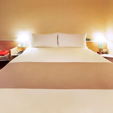 Hotel Ibis 3*