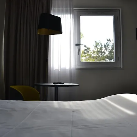Ibis Chambery