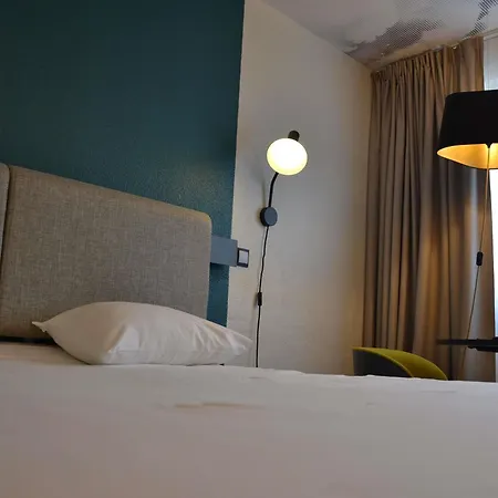 Otel Ibis 3*