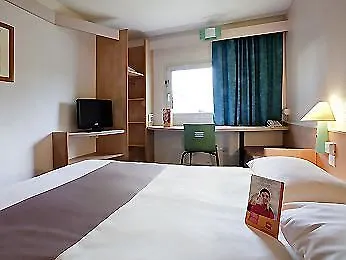 イビス シャンベリー ホテル 3*