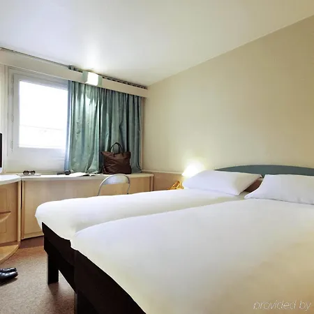 Ibis Chambery